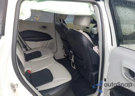 2018 Jeep Compass Limited Fwd from USA, damaged, VIN 3C4NJCCB0JT248092